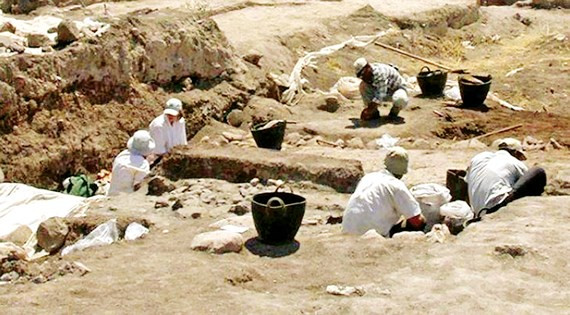 Nhóm lăng mộ này được tin là phần chính của một hang động 1.500m2