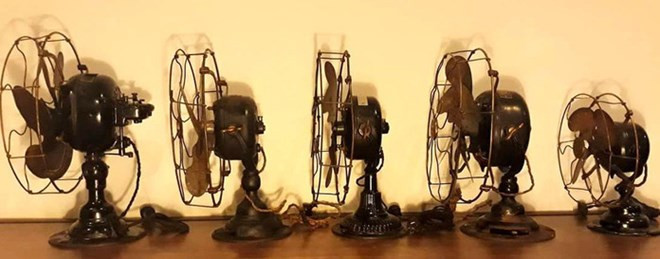 Bộ sưu tập quạt cổ. (Ảnh: BTC)