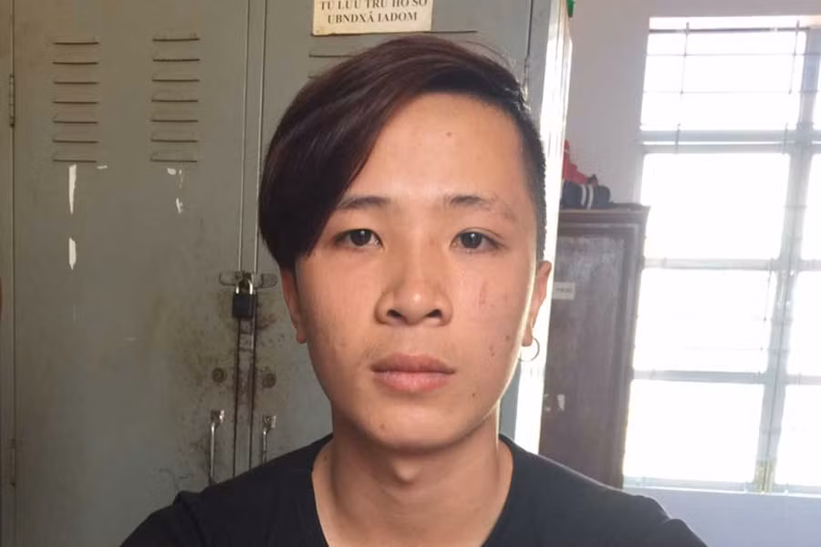 Đối tượng Phan Văn Vinh tại Công an huyện Đức Cơ. Ảnh: Lê Văn Châu