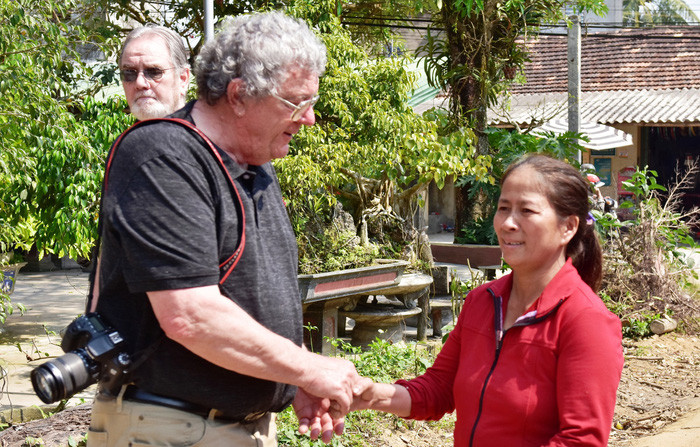 25 năm qua ông Mike Boehm được phụ nữ nghèo Quảng Ngãi gọi là "ông Mai phụ nữ". 25 năm qua ông Mike Boehm được phụ nữ nghèo Quảng Ngãi gọi là