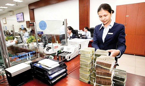 Mức lương cao, các ngân hàng vẫn khó giữ chân nhân viên. (Ảnh minh họa. Nguồn: KT) Mức lương cao, các ngân hàng vẫn khó giữ chân nhân viên. (Ảnh minh họa. Nguồn: KT)