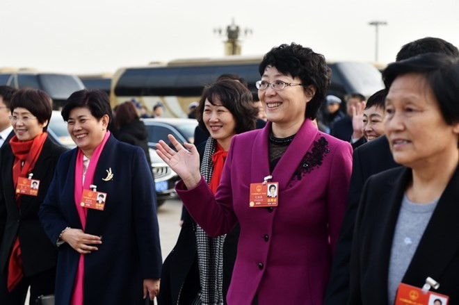 Các đại biểu tới dự kỳ họp. (Ảnh: THX/TTXVN)