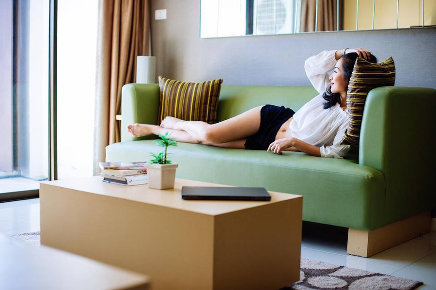 Sở hữu nụ cười tỏa nắng cùng gương mặt xinh xắn, hotgirl sinh năm 1995 này đang được rất nhiều bạn trẻ Việt lẫn Thái yêu thích.