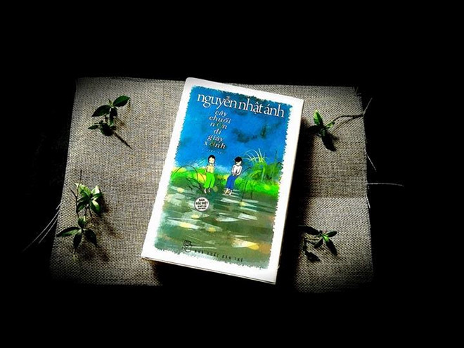 Cuốn Cây chuối non đi giày xanh của Nguyễn Nhật Ánh. Ảnh: NXB Trẻ. Cuốn Cây chuối non đi giày xanh của Nguyễn Nhật Ánh. Ảnh: NXB Trẻ.