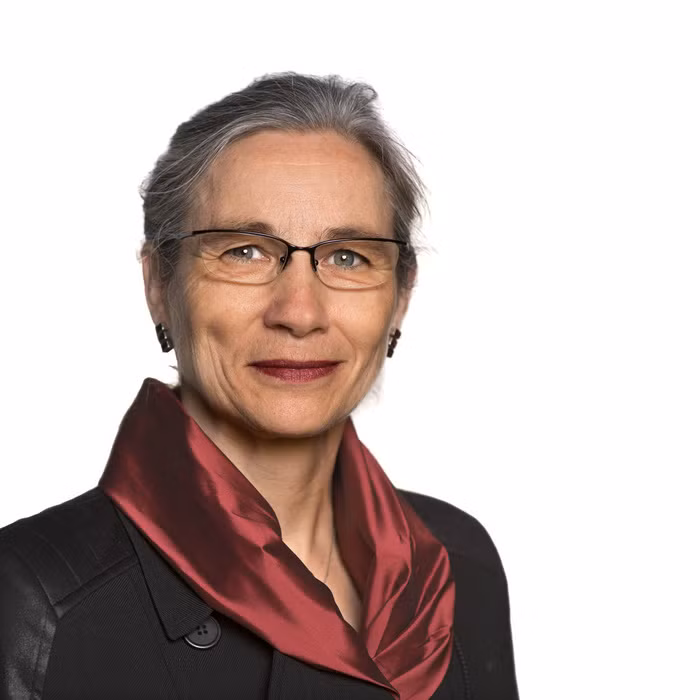 Nienke Trooster (Đại sứ Vương quốc Hà Lan tại VN)