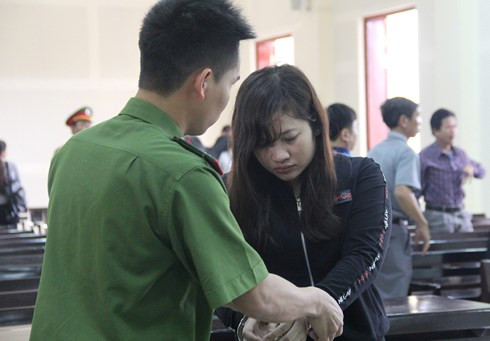 Bị cáo Huệ tại phiên xét xử ngày 16-3. Bị cáo Huệ tại phiên xét xử ngày 16-3.