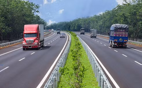 Dự án đường bộ cao tốc Bắc - Nam phía Đông sẽ được đầu tư theo hình thức đối tác công tư.