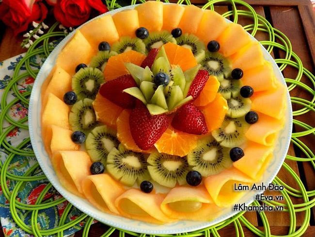 ... vì thế bày hoa quả đẹp mắt giúp người ăn hứng thú hơn