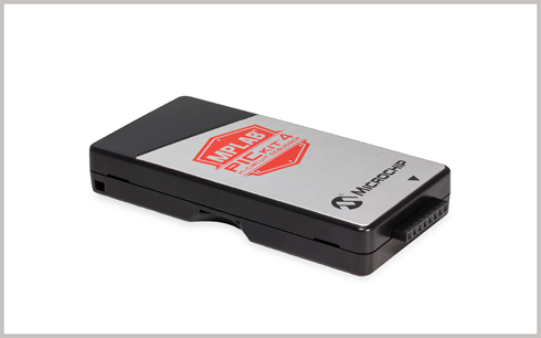 Microchip MPLAB PICkit 4. Microchip MPLAB PICkit 4.