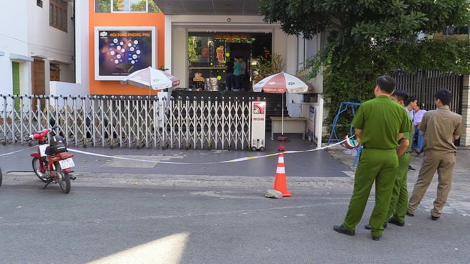 Nạn nhân là anh Nguyễn Văn Đông (không phải Đỗ Long như thông tin ban đầu), sinh năm 1997, ngụ tỉnh Đồng Tháp.