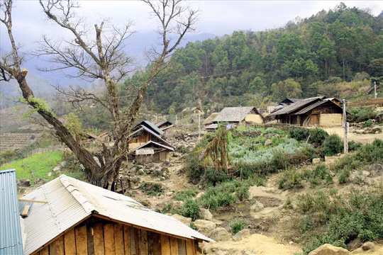 Bản cổ Sàng Mà Pho.