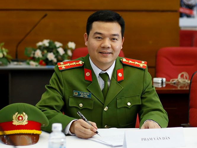 Đại uý Phạm Văn Dân