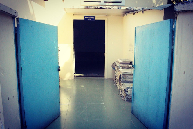 Khu vực nhà đại thể tại bệnh viện Nhi Đồng 1 nằm lặng lẽ ở cổng sau của bệnh viện.