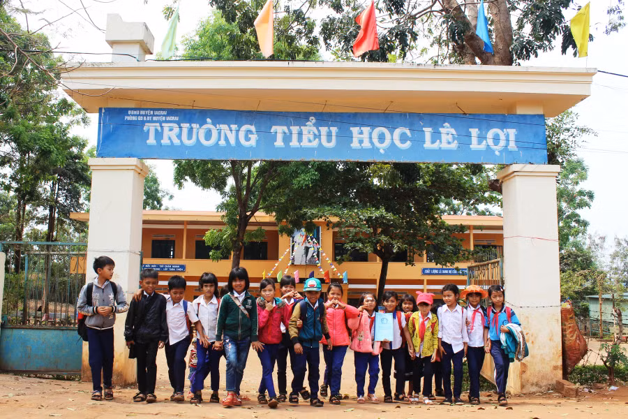 Nhiều trường học đã xây dựng các giải pháp hữu hiệu để duy trì sĩ số học sinh. Ảnh: N.T Nhiều trường học đã xây dựng các giải pháp hữu hiệu để duy trì sĩ số học sinh. Ảnh: N.T