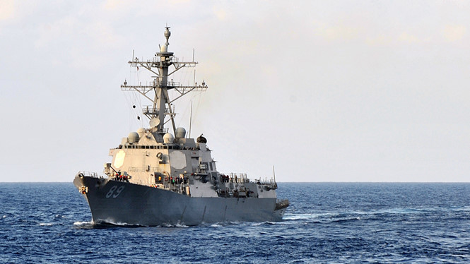 Khu trục hạm USS Mustin của Mỹ. Khu trục hạm USS Mustin của Mỹ.