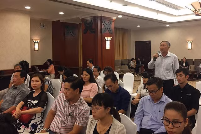 Đại diện doanh nghiệp CNHT ngành công nghiệp ô tô, đánh giá CNHT còn yếu và thiếu thông tin liên kết và chưa chú ý đầu tư công nghệ để ngành này vươn lên mạnh mẽ.