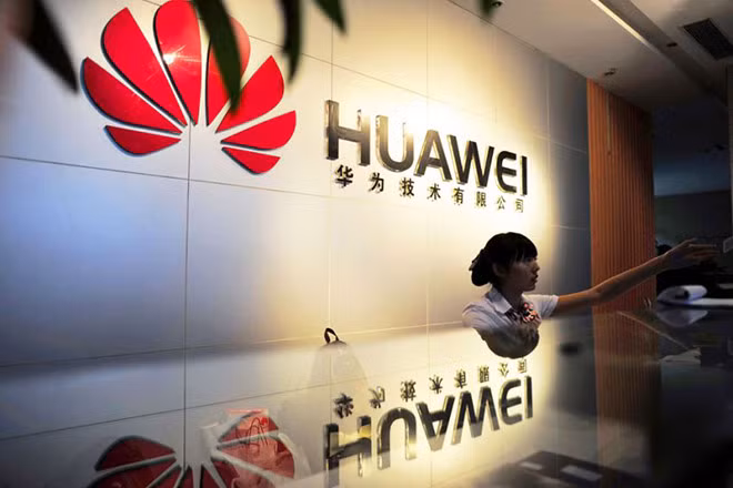 Khoản thiệt hại mà Huawei có thể nhận thấp hơn 1/3 so với dự kiến trước đó Ảnh: AFP