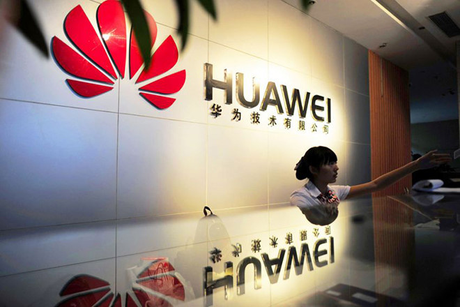 Khoản thiệt hại mà Huawei có thể nhận thấp hơn 1/3 so với dự kiến trước đó Ảnh: AFP Khoản thiệt hại mà Huawei có thể nhận thấp hơn 1/3 so với dự kiến trước đó Ảnh: AFP