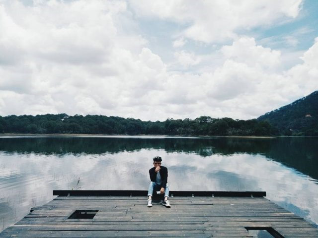 Vẻ đẹp yên bình của Hồ Tuyền Lâm là nơi lý tưởng để cho ra đời các bức ảnh checkin "ngàn like". Vẻ đẹp yên bình của Hồ Tuyền Lâm là nơi lý tưởng để cho ra đời các bức ảnh checkin