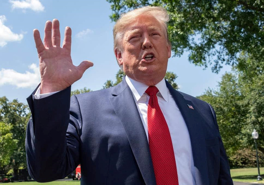  TT Trump phản ứng tức giận trước đòn trả đũa mới từ Trung Quốc trong thương chiến. Ảnh: Independent.Ra lệnh cho các công ty về nước
