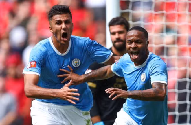  Sterling phung phí quá nhiều cơ hội sau khi ghi bàn mở tỷ số. 