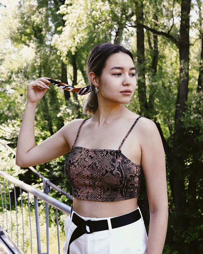  Tháng 7/2019, Syzdykova có tên trong thành phần đội tuyển U23 Kazakhstan tham dự Giải bóng chuyền nữ U23 châu Á được tổ chức tại Nhà thi đấu Gia Lâm (Hà Nội). Không chỉ xinh đẹp, phụ công 20 tuổi này còn thi đấu ấn tượng để giúp đội bóng cán đích ở vị trí thứ 6 chung cuộc.