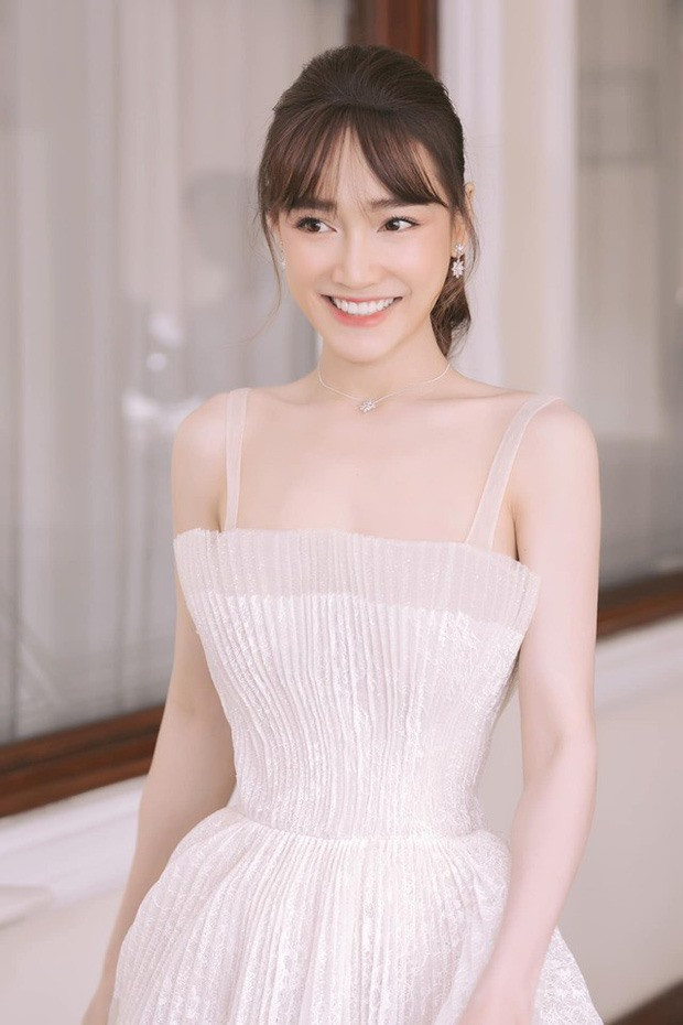  Nữ diễn viên xinh đẹp đã rất chăm chỉ tập luyện giữ vóc dáng cũng như chăm sóc sắc đẹp. Ảnh: NVCC