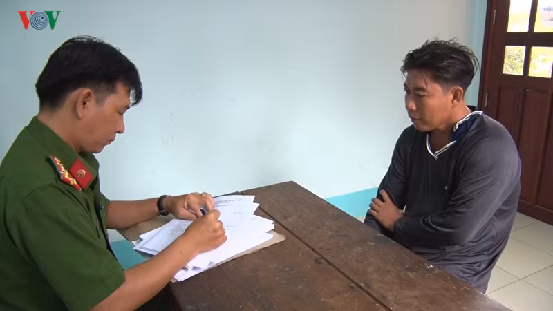  Lê Thanh Lâm tại cơ quan điều tra.