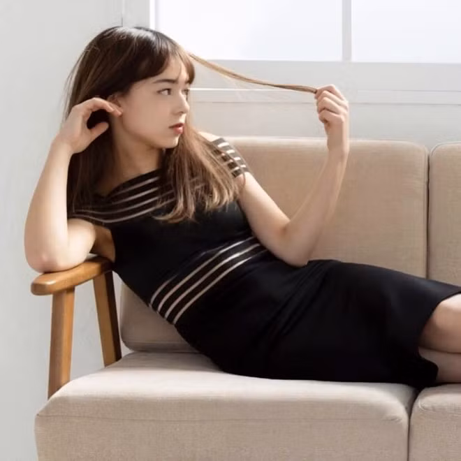 Khi được phóng viên hỏi về yếu tố quyết định đến chiến thắng của mình tại Hoa hậu Thế giới Nhật Bản 2019, Marika Sera tự tin trả lời: “Trong tôi có một khát khao sống mãnh liệt”. Trong bài phát biểu trước thềm chung kết, tân hoa hậu từng cho biết nếu được lựa chọn làm đại diện của Nhật Bản tại Miss World năm nay, người đẹp sẽ gửi đến cuộc thi vẻ đẹp, sự quyến rũ của đất nước, con người xứ phù tang - ẢNH: INSTAGRAM NV