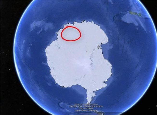 Mới đây, nhóm thợ săn vật thể bay lại công bố những hình ảnh nghi ngờ tàu người ngoài hành tinh đang ẩn náu ở Nam Cực