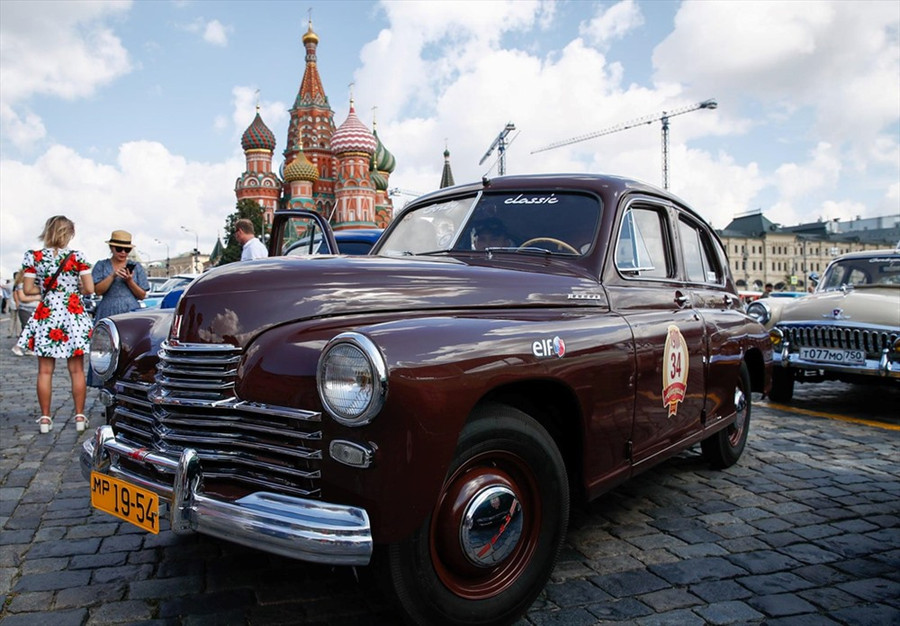 Chiếc xe “trẻ” nhất tại cuộc đua năm nay có tuổi đời 35 năm, trong khi chiếc “già” nhất là một chiếc mui trần GAZ-A có tuổi đời 85 năm. Cuộc thi có sự góp mặt của những chiếc xe như ZIL, Chaika, Volga, Zaporozhets, Pobeda, Moskvich và Zhiguli. 