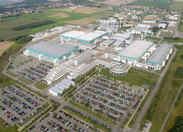 GlobalFoundries là công ty gia công chip lớn thứ 3 thế giới, có trụ sở tại Mỹ. Họ có các nhà máy gia công chip tại Mỹ và Đức. Ảnh: GlobalFoundries.