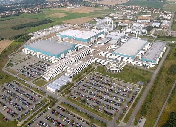 GlobalFoundries là công ty gia công chip lớn thứ 3 thế giới, có trụ sở tại Mỹ. Họ có các nhà máy gia công chip tại Mỹ và Đức. Ảnh: GlobalFoundries.