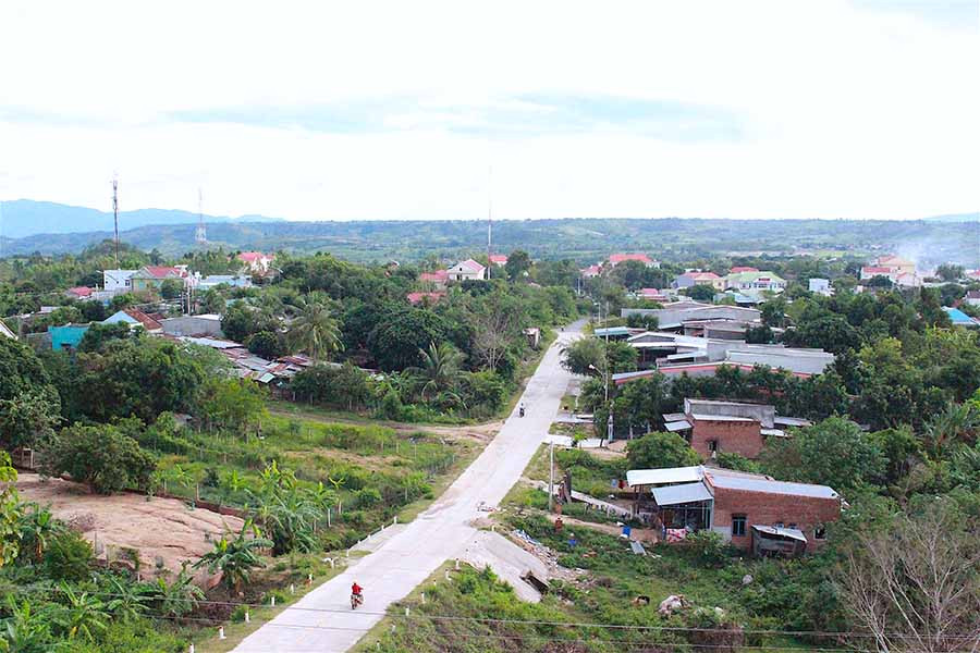 Bộ mặt nông thôn trên địa bàn tỉnh đã có những đổi thay đáng kể. Ảnh: Hồng Thi