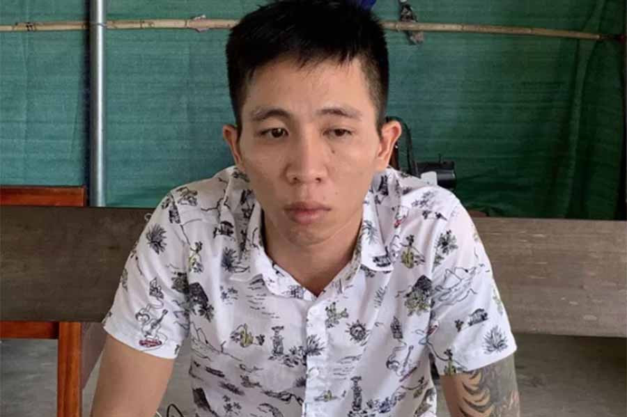 Lê Phước Đạt tại cơ quan công an  Lê Phước Đạt tại cơ quan công an