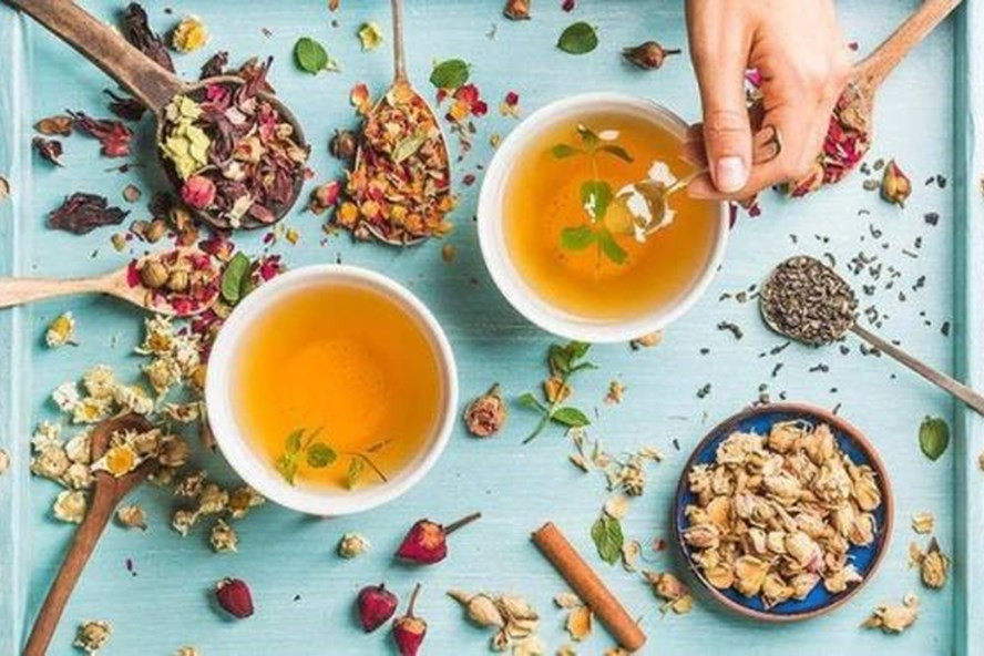 Cần chú ý khi sử dụng những thứ nước giải khát thơm ngon, dễ uống, làm tăng hiệu quả thanh nhiệt, giải độc. Ảnh minh họa Cần chú ý khi sử dụng những thứ nước giải khát thơm ngon, dễ uống, làm tăng hiệu quả thanh nhiệt, giải độc. Ảnh minh họa