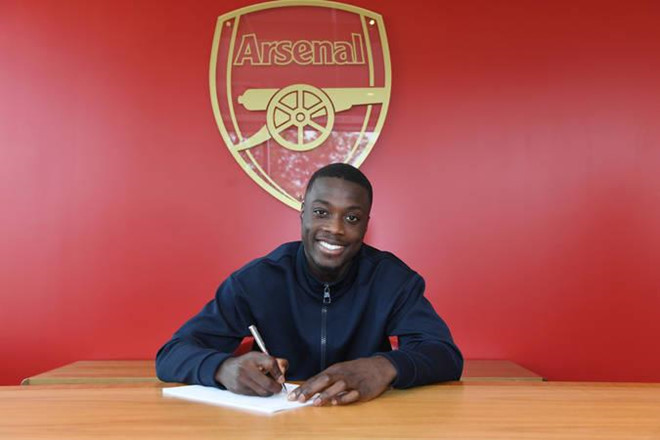 Nicolas Pepe trở thành tân binh đắt giá nhất trong lịch sử Arsenal.