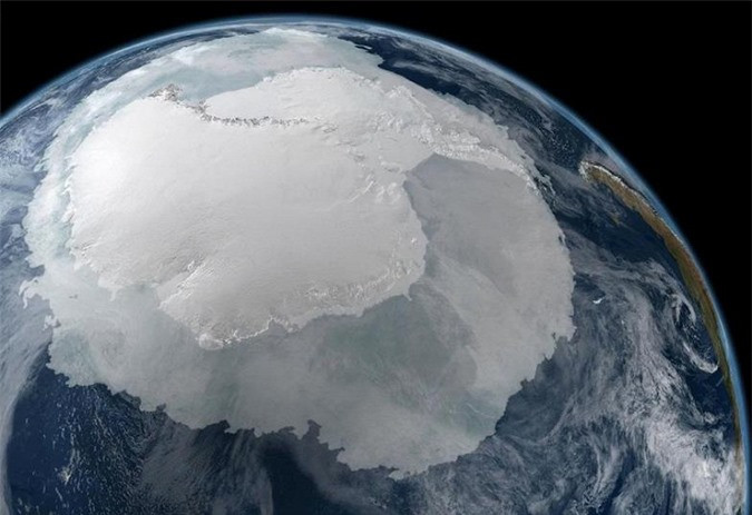 Đây là phát hiện quan trọng, một trong những công trình phi tự nhiên và bất thường nhất mà nhóm từng tìm thấy ở Nam Cực