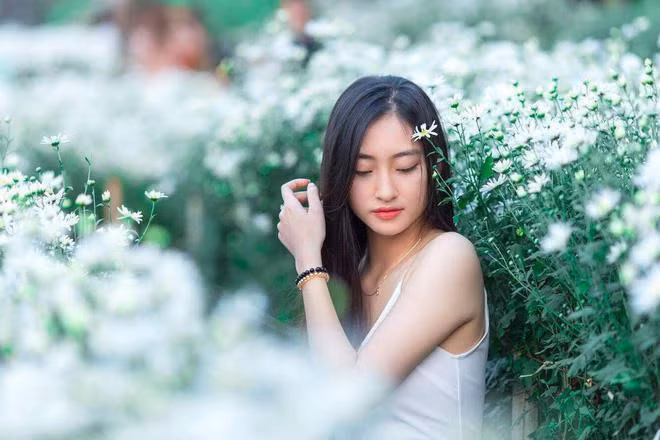  Không chỉ ghi điểm bởi sự tự tin, kỹ năng trình diễn tốt, 'Hoa hậu Thế giới Việt Nam 2019' còn đốn tim người hâm mộ bởi loạt ảnh đời thường xinh xắn