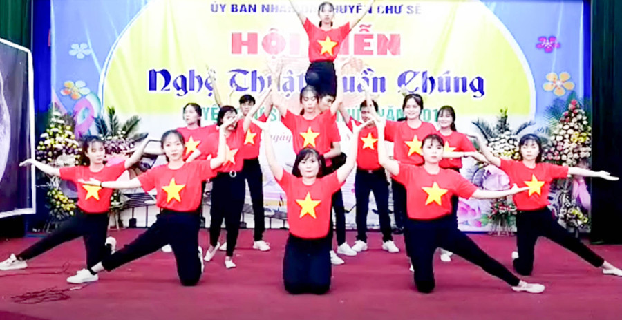 Các tiết mục được chuẩn bị công phu, kỹ lưỡng. Ảnh: Trần Dung