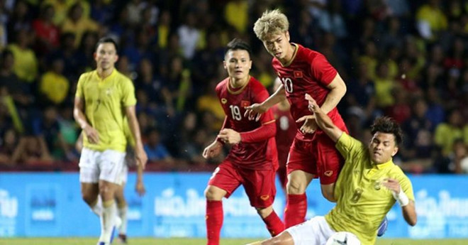 Trận Việt Nam- Thái Lan bao giờ cũng nóng bỏng. Ảnh: Độc Lập Trận Việt Nam- Thái Lan bao giờ cũng nóng bỏng. Ảnh: Độc Lập