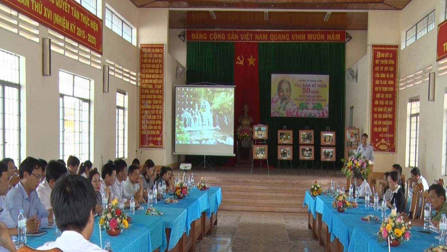 Quang cảnh buổi tọa đàm. Ảnh: Hà Phương