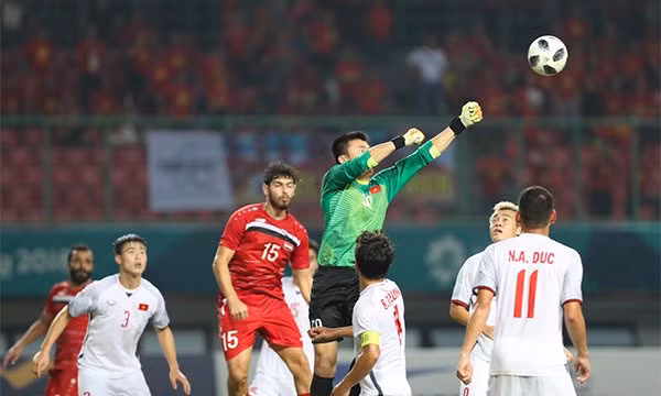  Thành công của thầy Park mới gắn vào các giải trẻ