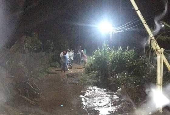  Lực lượng tìm kiếm nạn nhân mất tích trong đêm