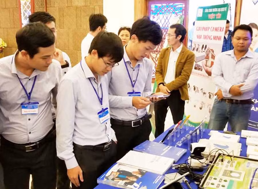  Phần mềm truy xuất nguồn gốc hàng hóa do VNPT Gia Lai cung cấp nhận được sự quan tâm của nhiều doanh nghiệp.. Ảnh: Lê Lan