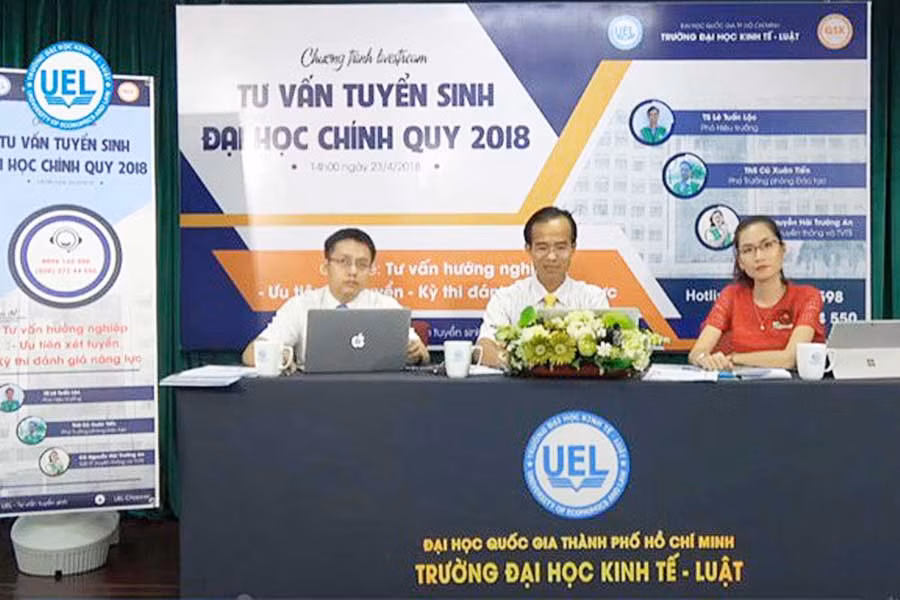  Livestream là công cụ hữu ích trong các buổi tư vấn, trò chuyện. (Ảnh nguồn internet)