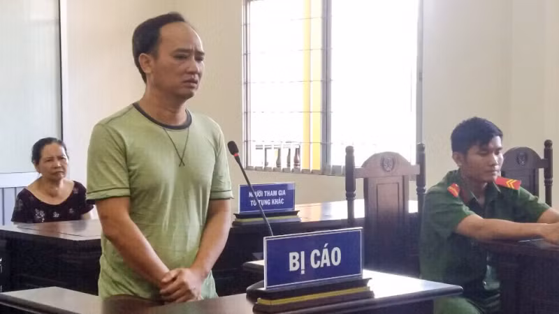 Bị cáo Bùi Mạnh Đồng tại phiên tòa