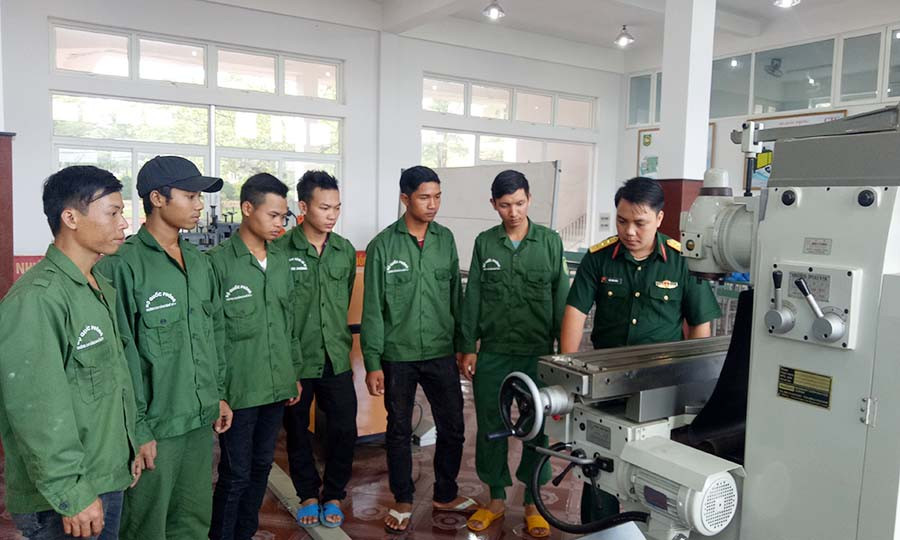  Quân nhân xuất ngũ học tập tại Trường Cao đẳng Nghề số 21 (Bộ Quốc phòng). Ảnh: Vĩnh Hoàng
