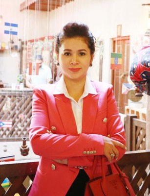 Bà Lê Hoàng Diệp Thảo Bà Lê Hoàng Diệp Thảo