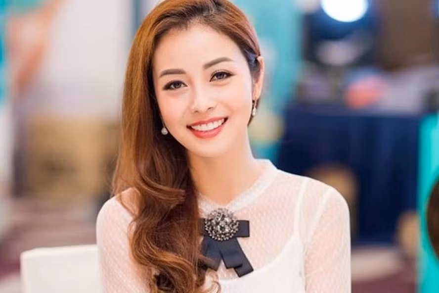  Hoa hậu Jennifer Phạm.